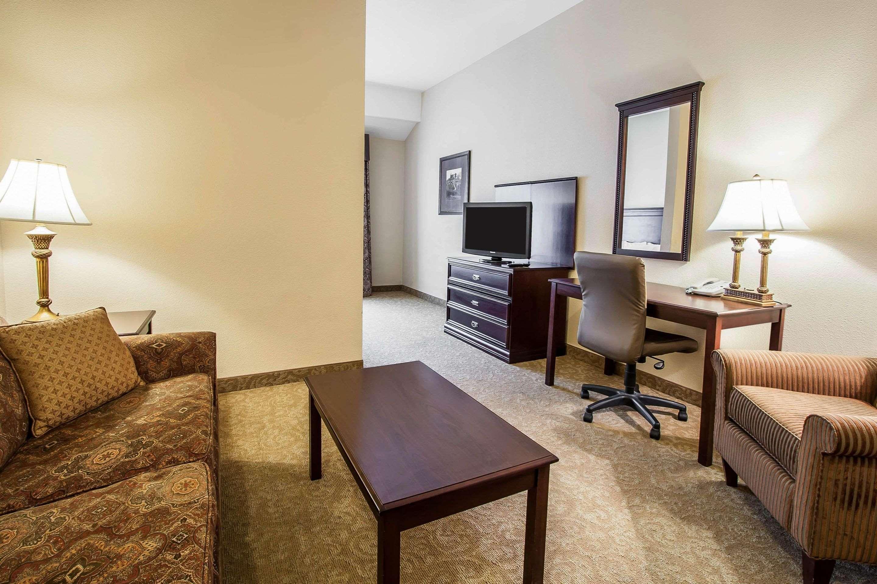 Comfort Inn & Suites Mcminnville Wine Country Extérieur photo