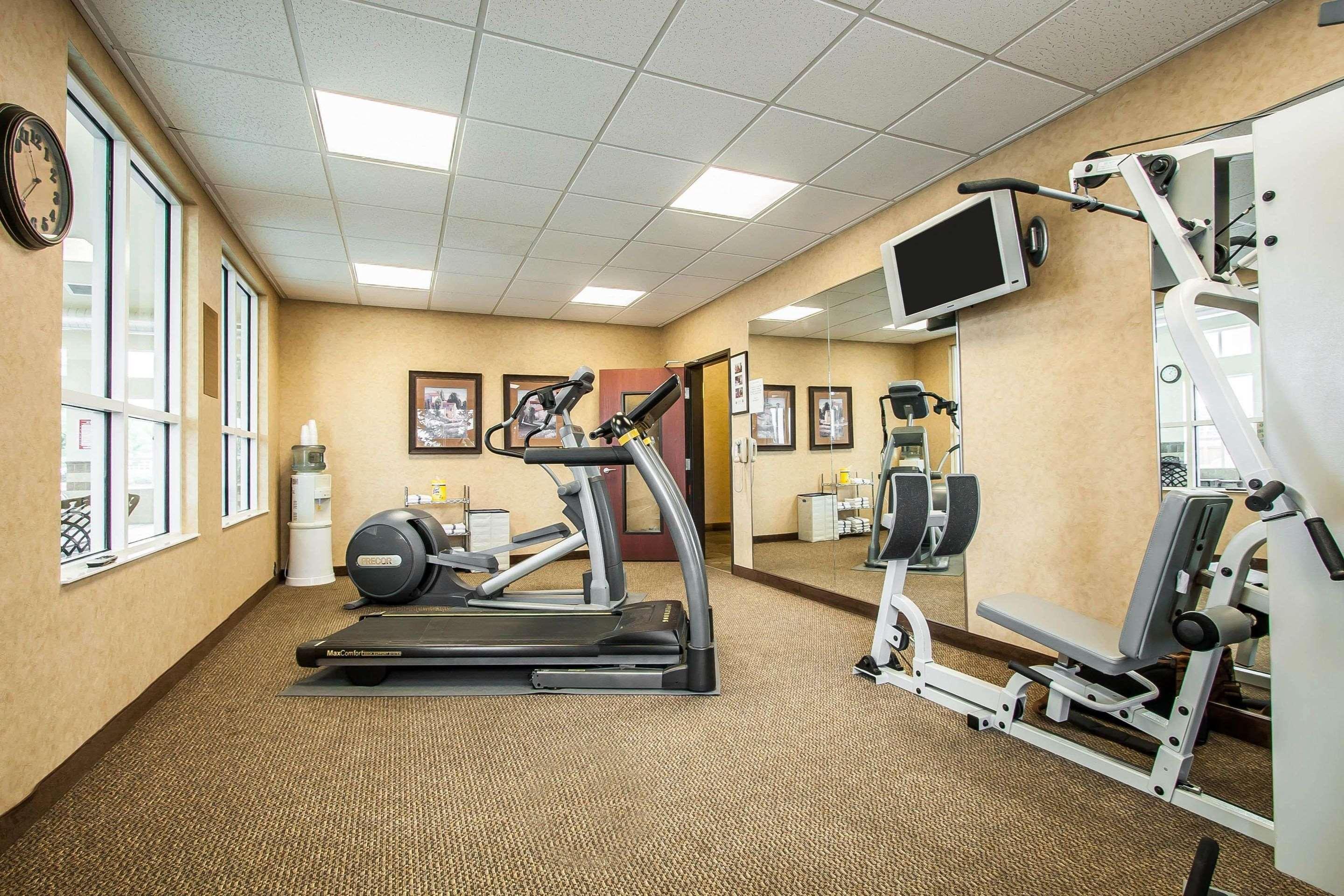 Comfort Inn & Suites Mcminnville Wine Country Extérieur photo